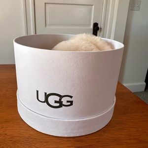 Tan ugg earmuffs never worn